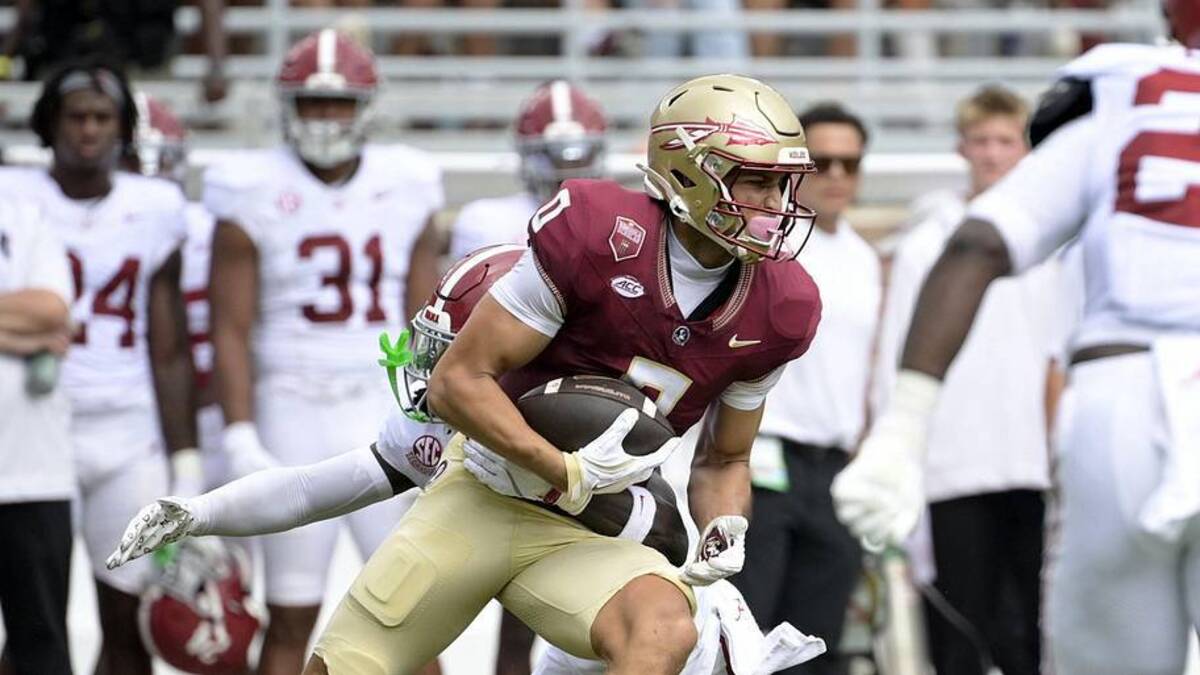  Aug 30, 2025; Tallahassee, Florida, USA; Florida State Seminoles wide receiver Duce Robinson (0) makes a catch against the Alabama Crimson Tide during the first half at Doak S. Campbell Stadium. Mandatory Credit: Melina Myers-Imagn Images | Melina Myers-Imagn Images 