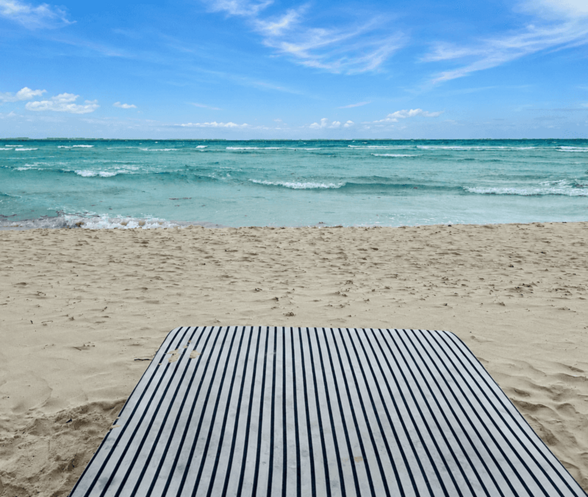  Turquoise water and white sands of Playa Norte. Photo credit: Jennifer Merrick 