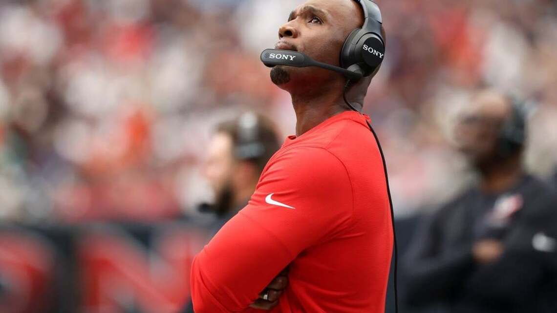Texans coach DeMeco Ryans assumes defensive play-calling duties