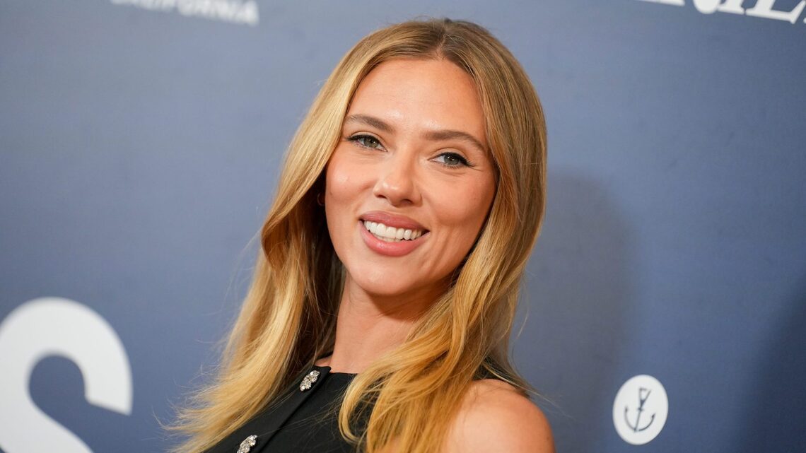 Scarlett Johansson Found the Most Elevated yet Simple Top Style - Only $15 