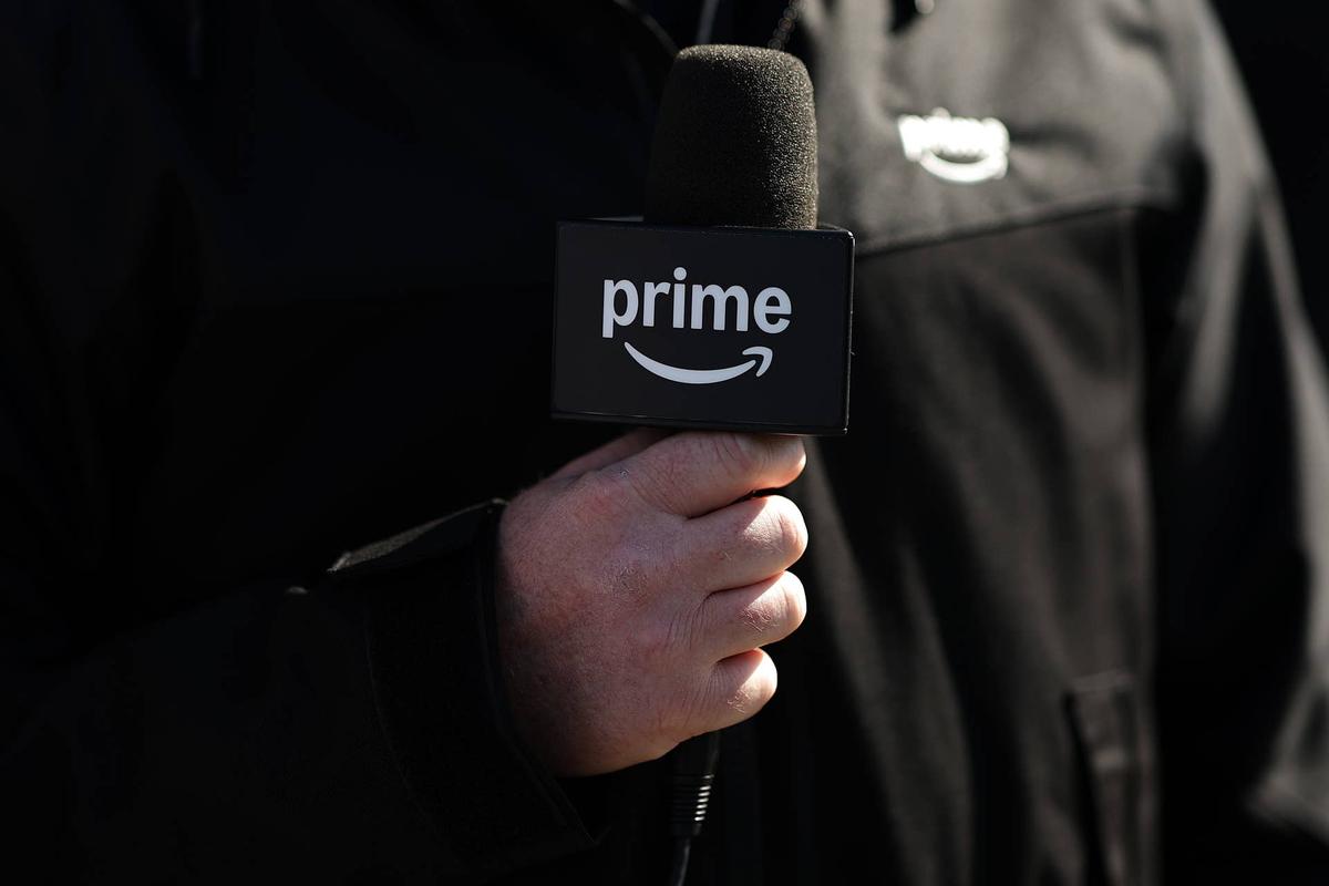  HAMPTON, GEORGIA - FEBRUARY 22: A detail view of Amazon Prime NASCAR pit reporter, Regan Smith, microphone during qualifying for the NASCAR Cup Series Ambetter Health 400 at Atlanta Motor Speedway on February 22, 2025 in Hampton, Georgia. (Photo by Chris Graythen/Getty Images) 