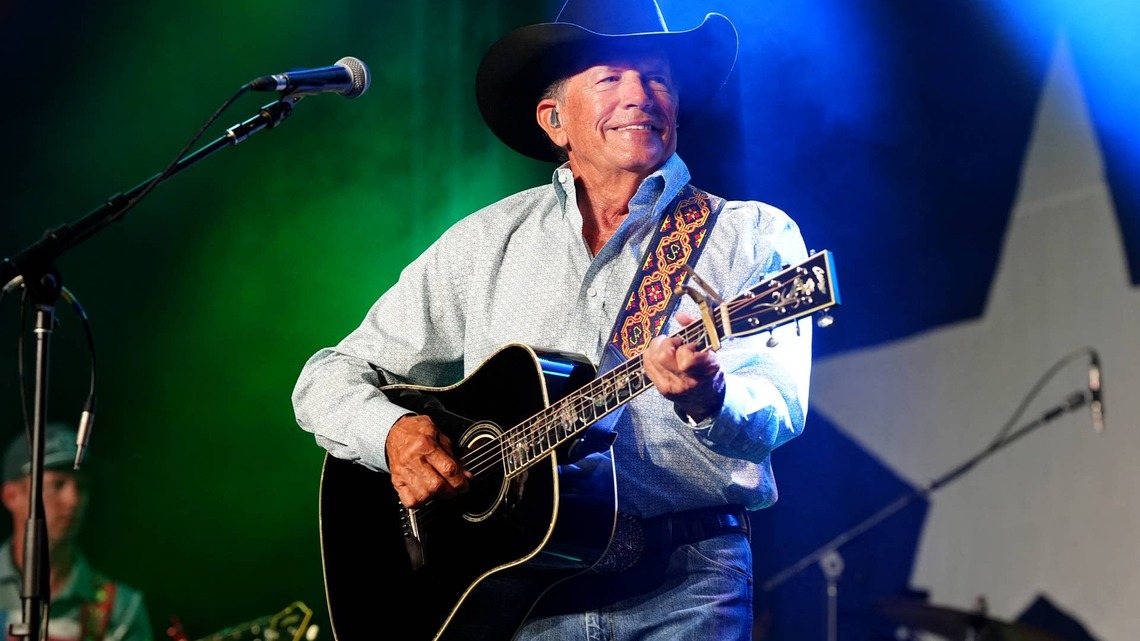 'King of Country Music' George Strait Receives Career Maker Award in Rare Nashville Tribute 