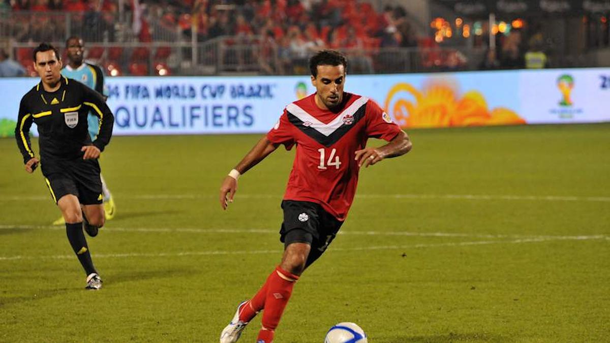 Dwayne De Rosario in Canada's 2011 home kit. | Canada Soccer 