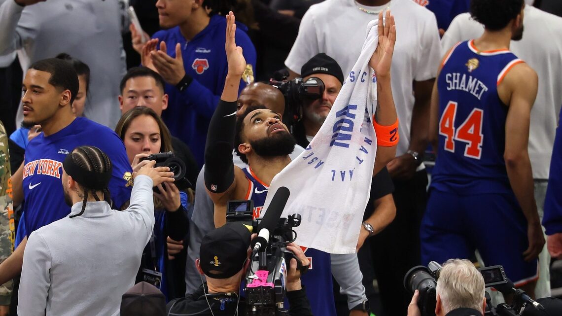 Knicks' Karl-Anthony Towns ‘Prayed' to Late Mom Before Key NBA Finals Play 