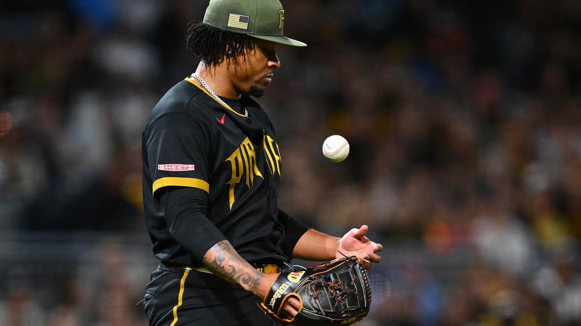 Gregory Soto, Pirates implode in loss to Phillies in extras 