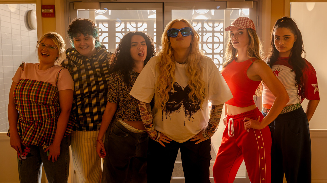 Rebel Wilson pays tribute to her beloved Spice Girls with 'Girl Group' 