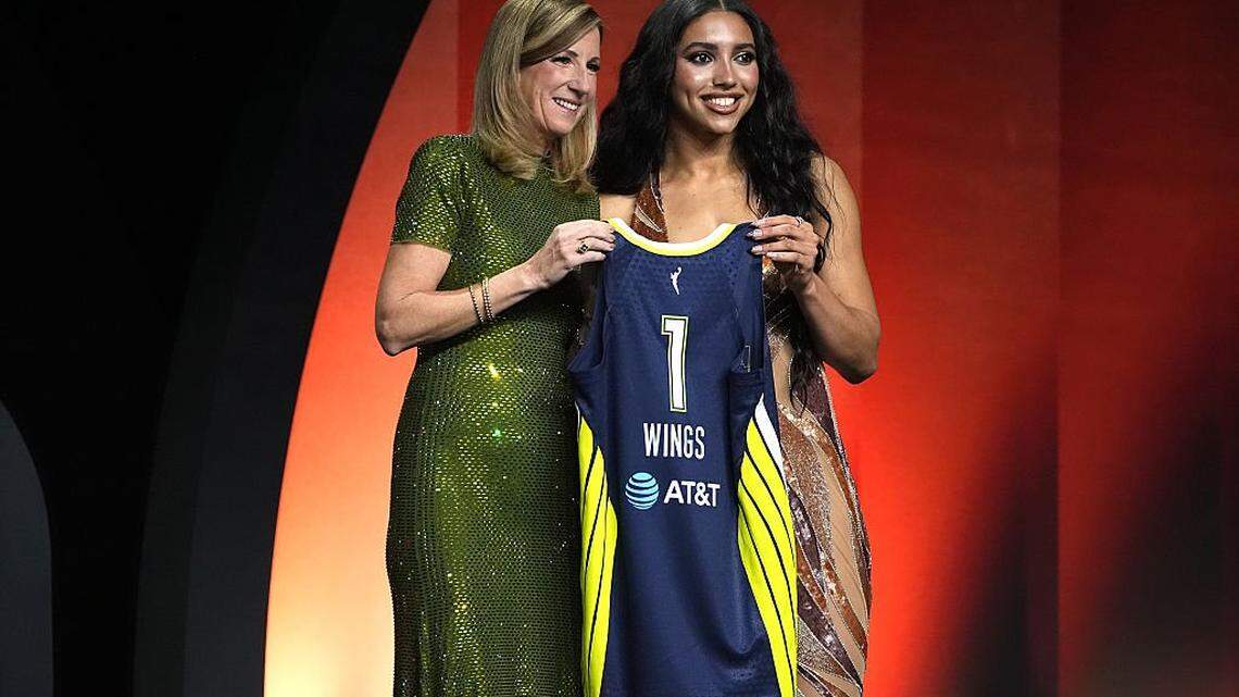 Wings select UConn star Azzi Fudd No. 1 overall in WNBA draft