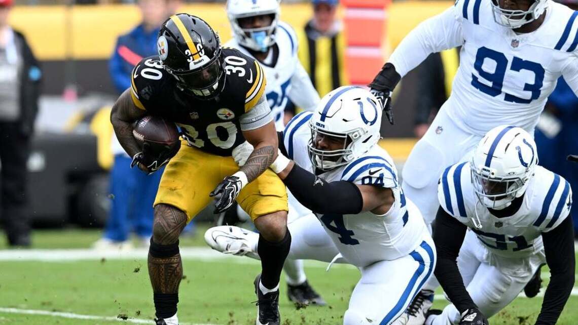 Buccaneers out to prevent Steelers' Jaylen Warren from running wild