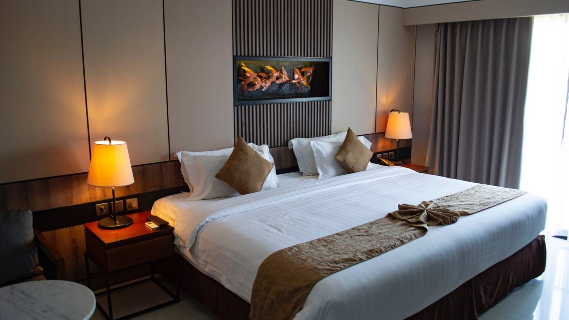 'Hotels Are Getting Dirtier' in 2026: The One Thing an Expert Says Never to Do in Your Room 