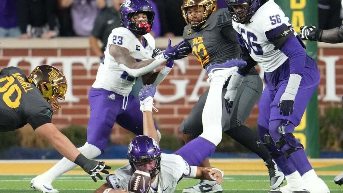 TCU working on finishing as Kansas comes in off a high 