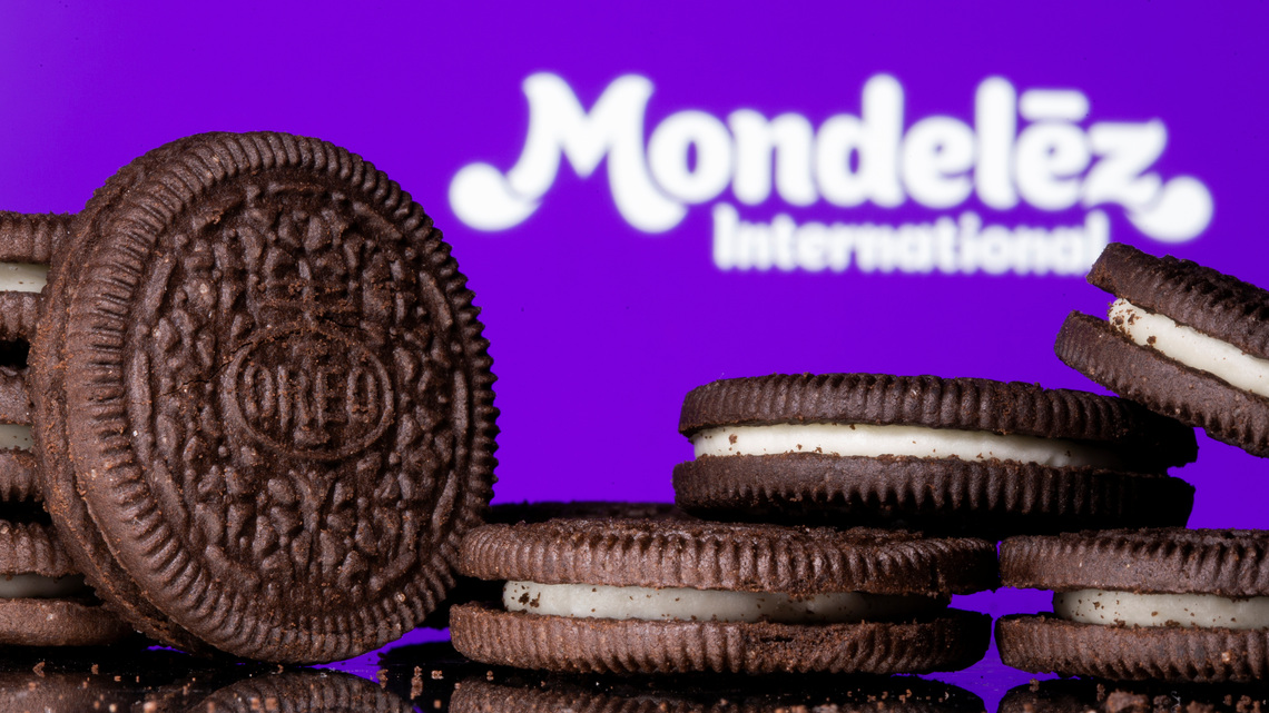 Mondelez tops third-quarter profit estimates on easing cost pressures 