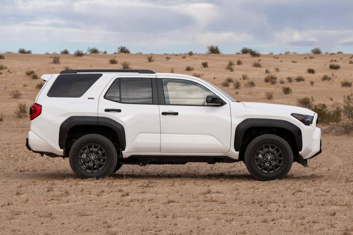  2026 Toyota 4Runner SR5
