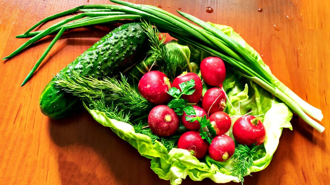 Popular Radish Mix Recalled Due to Bacteria Causing Nausea and Bloody Diarrhea 