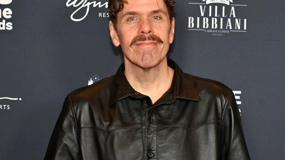 Perez Hilton Enters Treatment Program 1 Month After Hospitalization 