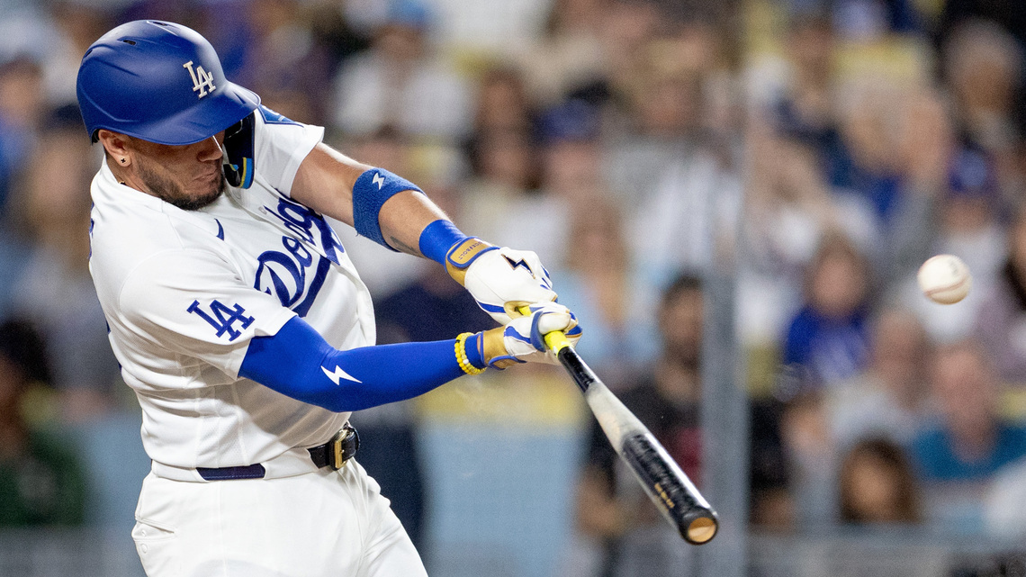 Miguel Rojas announces his retirement following Dodgers' NLCS loss 