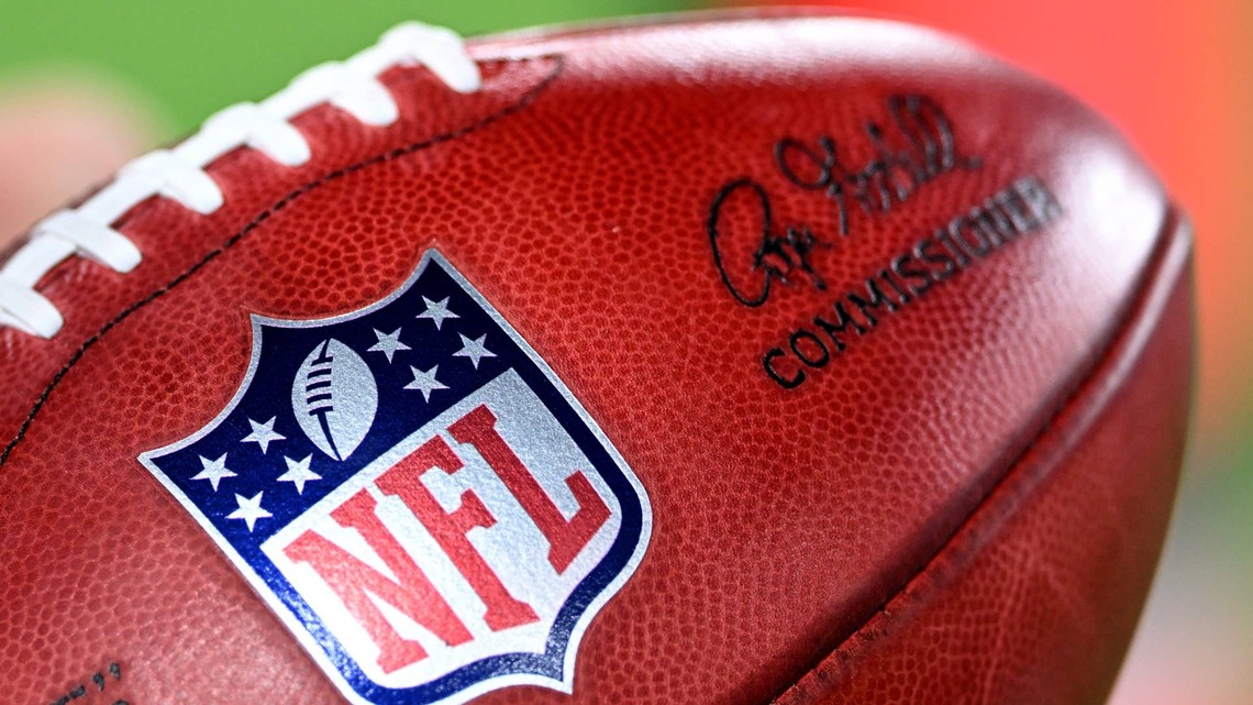 Legendary Longtime College, NFL Coach Dies at 73 