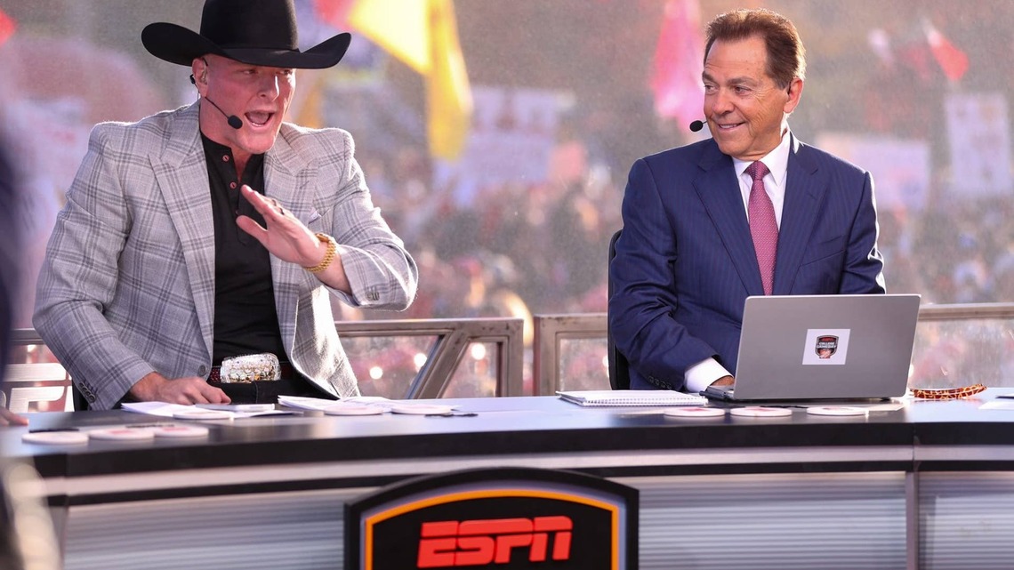 College GameDay Heads To A School For The First Time In 17 Years In Week 7