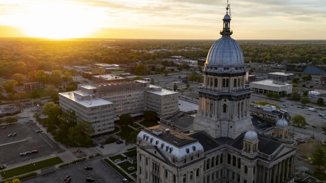 Editorial: Illinois shouldn't retreat on foreign language education 