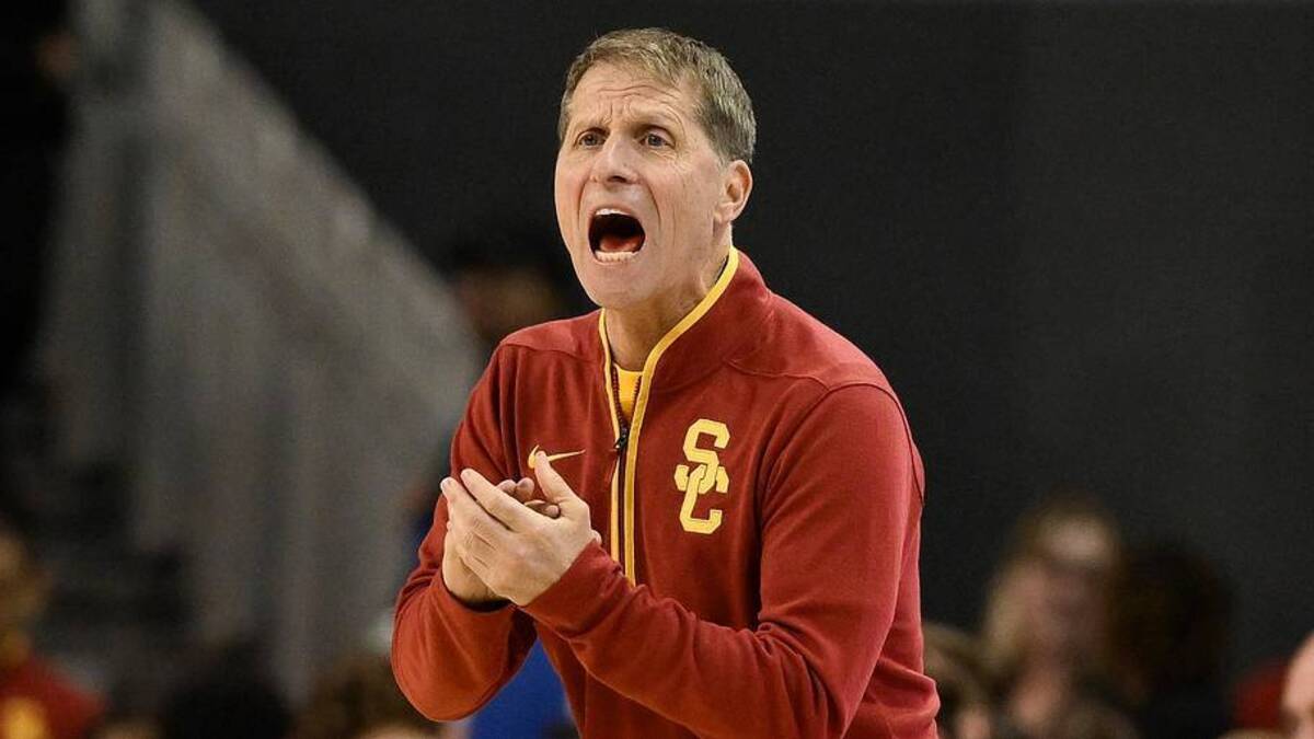  Feb 24, 2026; Los Angeles, California, USA; Southern California head coach Eric Musselman communicates during the first half against the UCLA Bruins at Pauley Pavilion presented by Wescom Financial. Mandatory Credit: Robert Hanashiro-Imagn Images | Robert Hanashiro-Imagn Images 