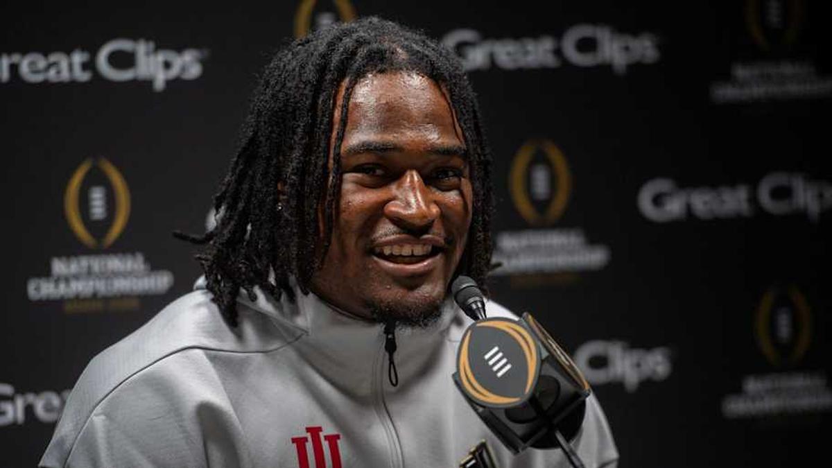  Indiana's Kaelon Black answers questions at Media Day during the College Football Playoff on Saturday, Jan. 17, 2026. | Rich Janzaruk/Herald-Times / USA TODAY NETWORK via Imagn Images 