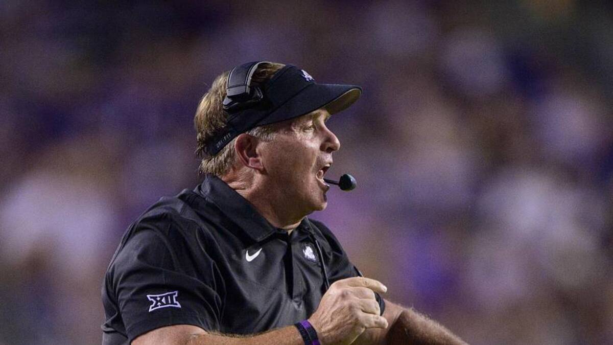  Sep 4, 2021; Fort Worth, Texas, USA; TCU Horned Frogs head coach Gary Patterson yells to his team during the second quarter against the Duquesne Dukes at Amon G. Carter Stadium. Mandatory Credit: Jerome Miron-Imagn Images | Jerome Miron-Imagn Images 
