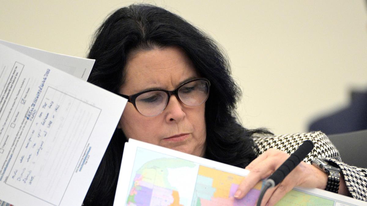 State Sen. Kelli Stargel looks through redistricting maps during a Senate Committee on Reapportionment hearing on Jan. 13, 2022, in Tallahassee, Fla.