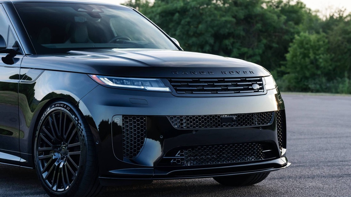 We Compared the 2026 Mercedes-Benz GLS vs. Range Rover Sport: One Makes a Stronger Case for Your $85,000 