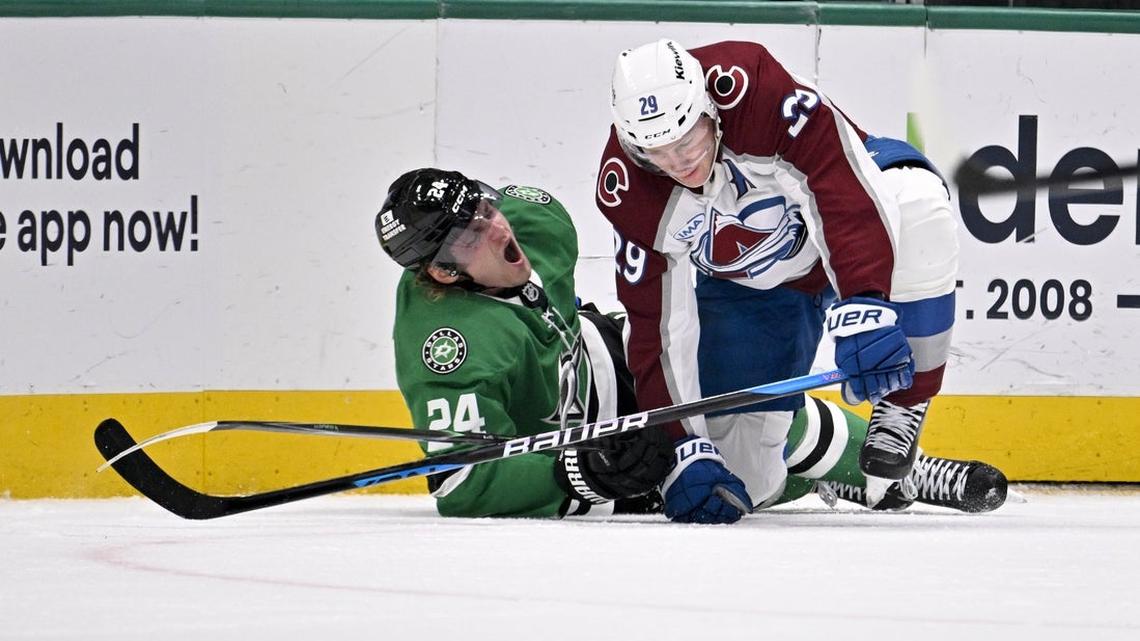 Stars F Roope Hintz (leg) won't return vs. Avalanche 
