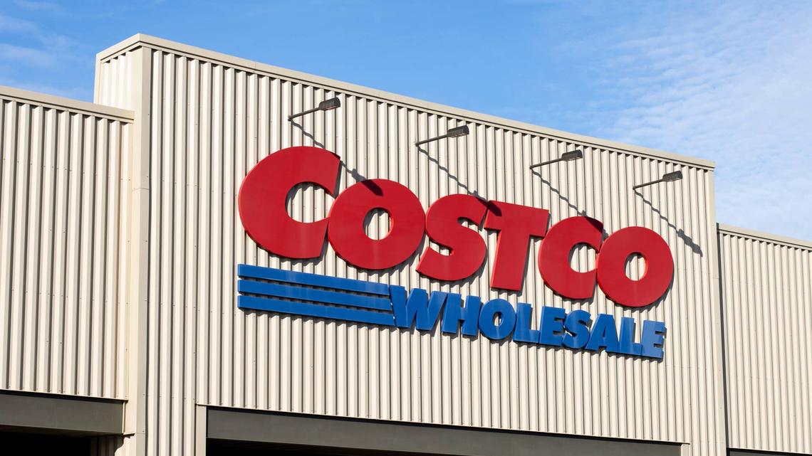 Costco's Stylish 16-Piece Gourmet Gift Box Will Take Foodie Dads Around the World Without Leaving Home 