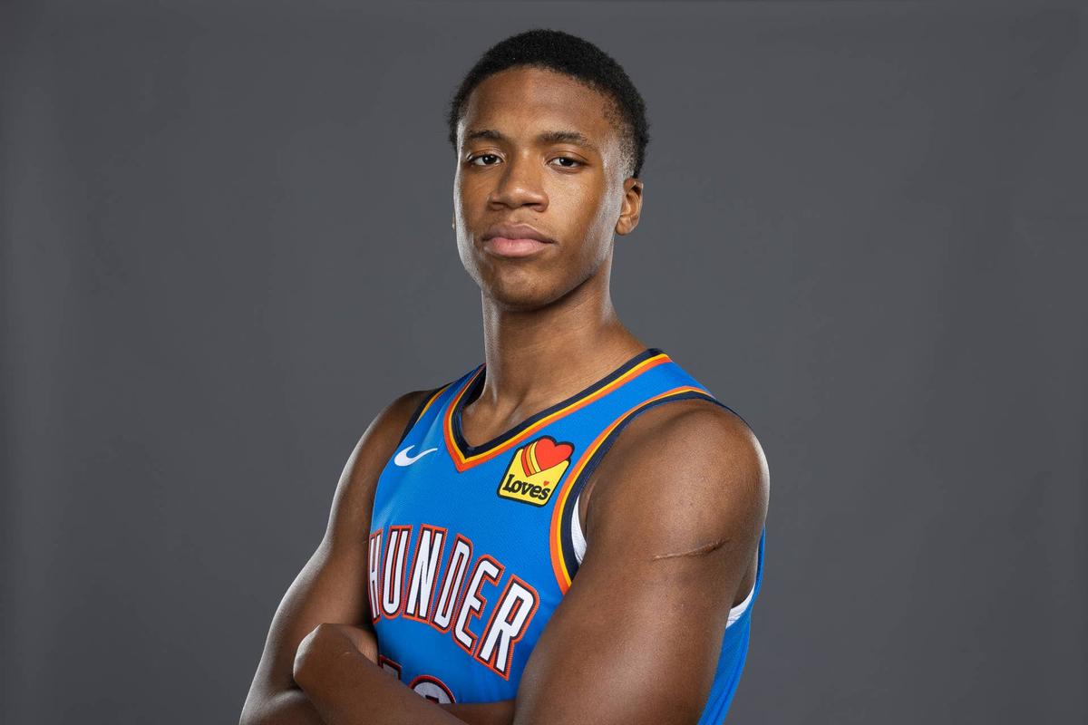 Oklahoma City Thunder center Thomas Sorber (12) Alonzo Adams-Imagn Images