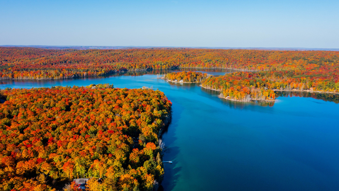 When will leaves turn colors? See latest fall predictions