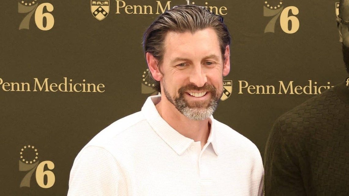 "I had more selfies than maybe I've ever had in my life" - Philadelphia 76ers GM Mike Gansey gets candid about his newfound fame 