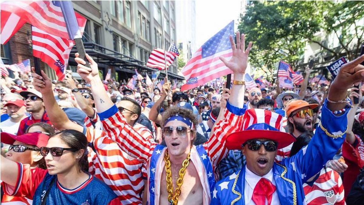  The USMNT's support grew like never before. | Doug Zimmerman/ISI Photos/Getty Images 