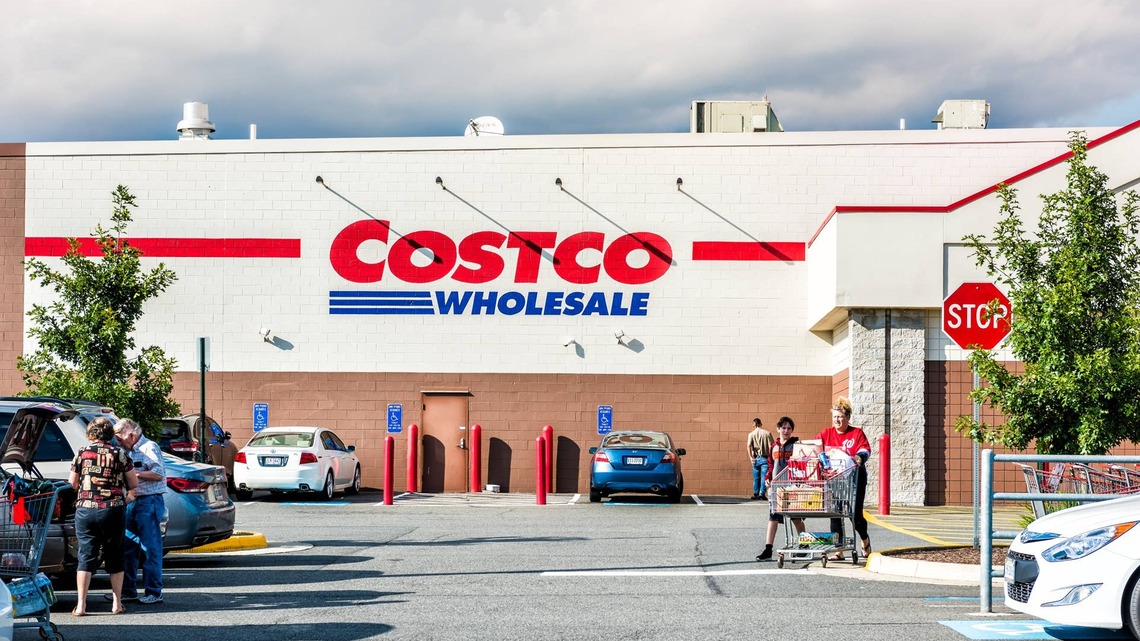 Costco Just Dropped an $8.99 Loaf With a Butter Crumb Topping and It Looks Incredible 