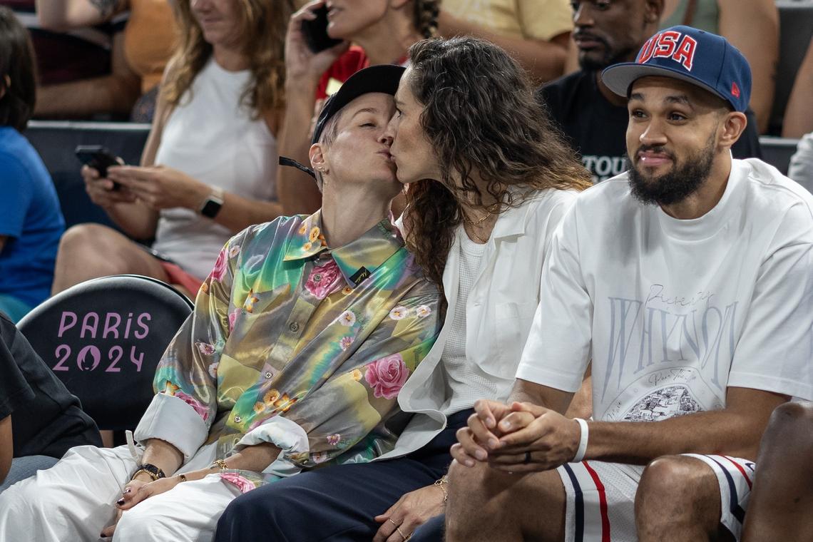  Tim Clayton/Corbis via Getty Images 