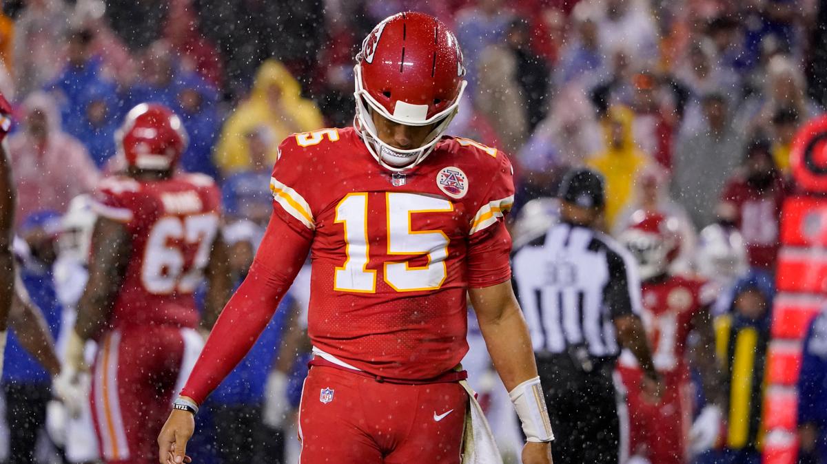 Kansas City Chiefs quarterback Patrick Mahomes hangs his head during the second half of an NFL football game against the Buffalo Bills Sunday, Oct. 10, 2021, in Kansas City, Mo. (AP Photo/Ed Zurga)