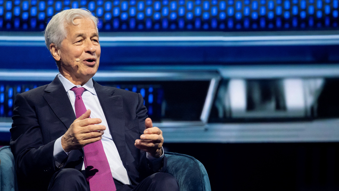 JPMorgan sets a new succession plan but Dimon plans to stay on 