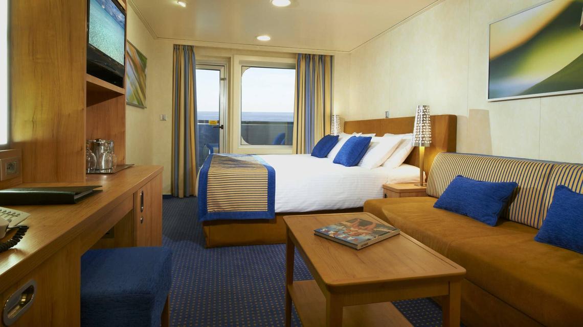  Closing the curtains in your balcony cabin during the day can help keep your room cooler in hot weather. 