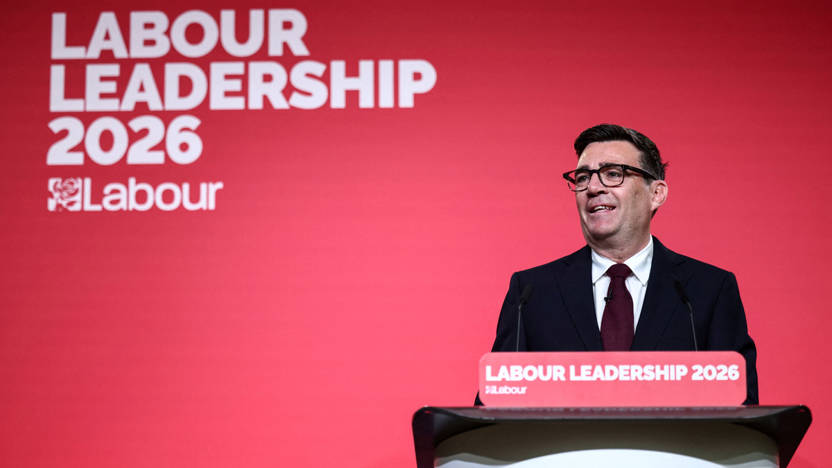 Andy Burnham speaks after being confirmed as the Labour Party's new leader and the country's next Prime Minister, during 'Labour's Special Conference' in London, Britain, July 17, 2026. HENRY NICHOLLS/Pool via REUTERS