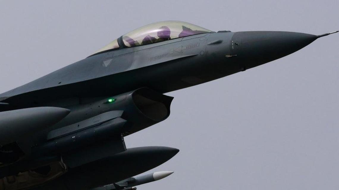 The government of Peru signed a contract to purchase 12 F-16 Block 70 fighter jets from Lockheed Martin.