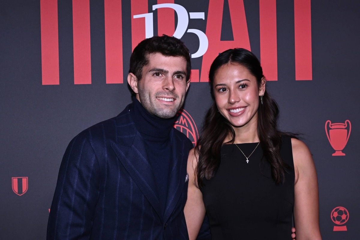  Christian Pulisic of Milan and Alexa Melton during AC Milan 125 Years Party at Armani Silos on December 16, 2024 in Milan, Italy. (Photo by Image Photo Agency/Getty Images)