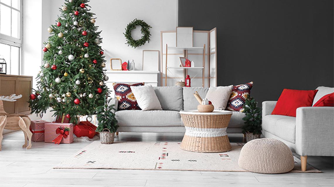 
        5 Tips to Get Your Home Ready for Holiday Hosting
       