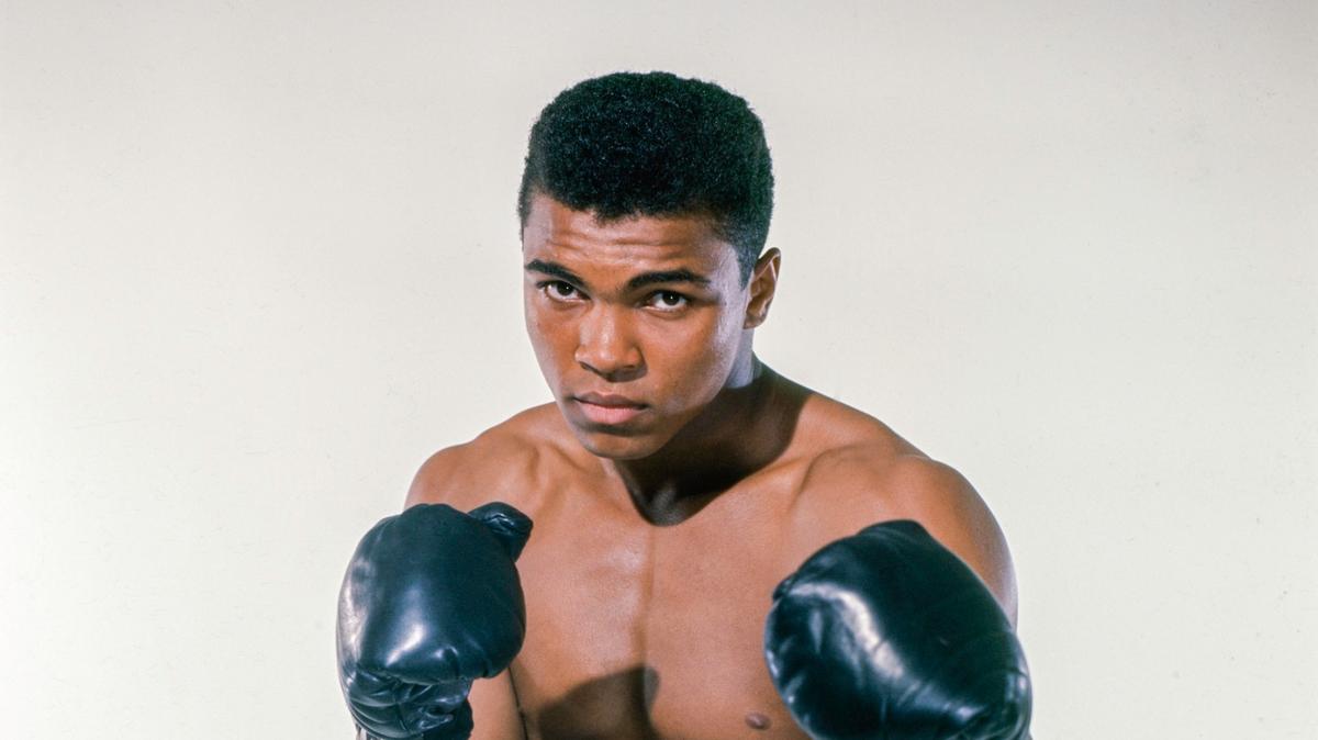 BRONX, NY - MAY 17: Cassius Clay, 20 year old heavyweight contender from Louisville, Kentucky poses for the camera on May 17, 1962, in Bronx, New York. (Photo by Stanley Weston/Getty Images)