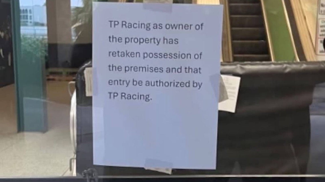 Locked-Out Turf Paradise Operator Alleges Coordinated Effort To Oust Him 