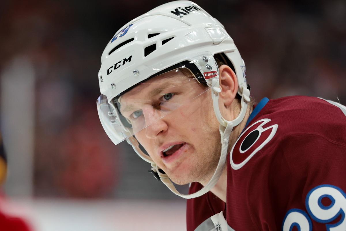  Colorado Avalanche center Nathan MacKinnon looks on against the Florida Panthers at Amerant Bank Arena. Sam Navarro-Imagn Images