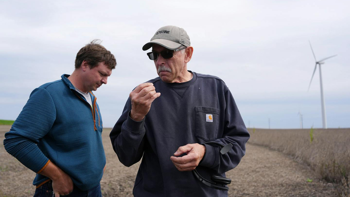 Farmers feel the squeeze in Trump country. Will they turn out for Republicans? 