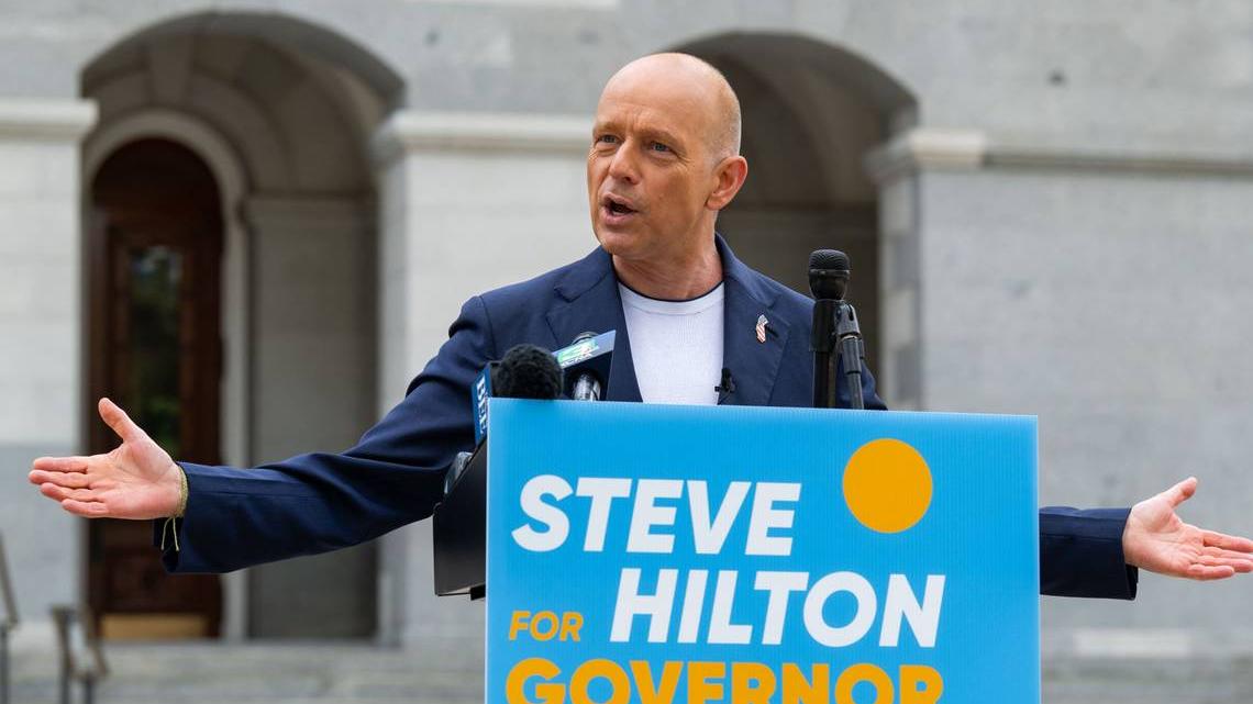 Robin Abcarian: Not even the threat of two Republicans facing off for governor will drive Dems out of the race 