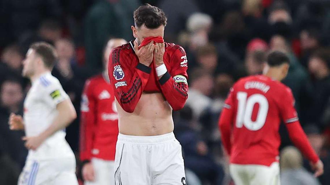 Man Utd Player Ratings vs. Leeds: Rusty Red Devils Suffer First Home Defeat of Carrick Era