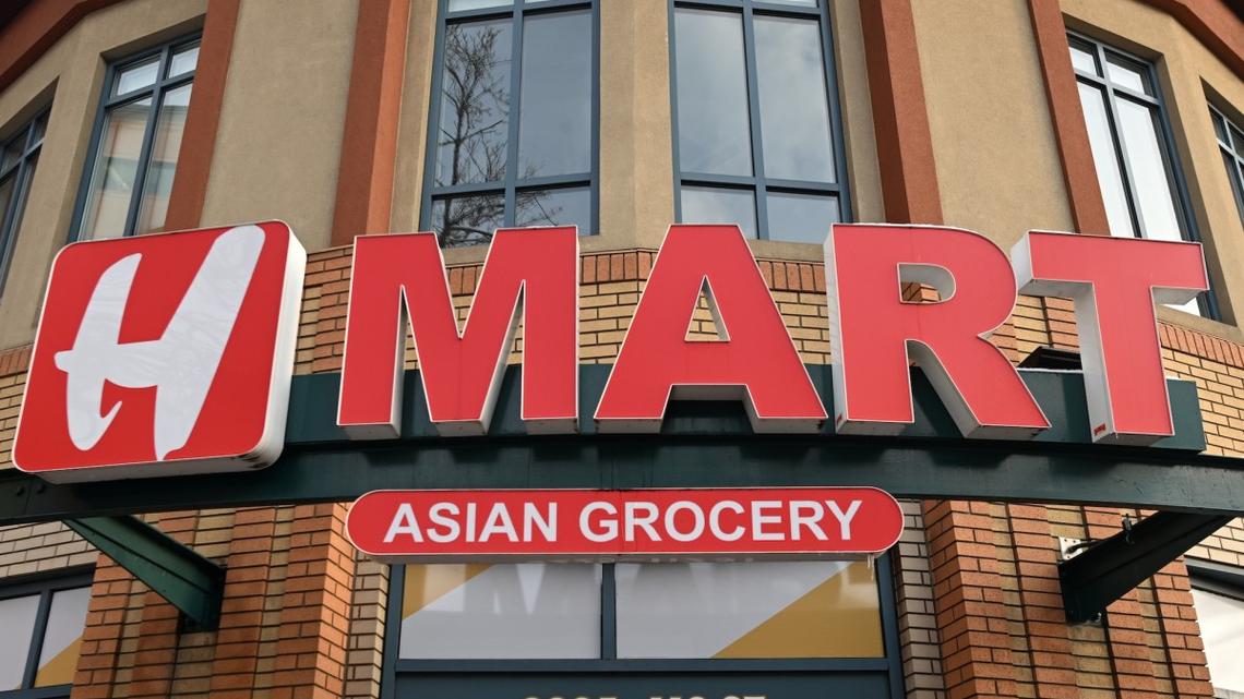 H Mart's Must-Have New Bags Are Giving Trader Joe's a Run for Its Money 