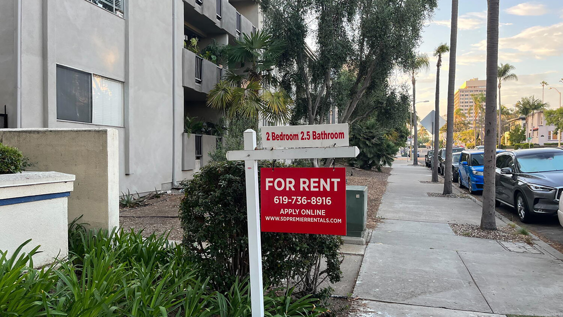 Los Angeles renters dream of Las Vegas, but outsiders steer clear of LA, survey shows 